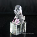 Barato venta caliente de cristal de alta calidad de la estatua del perro cristal mini estatuillas de perro al por mayor